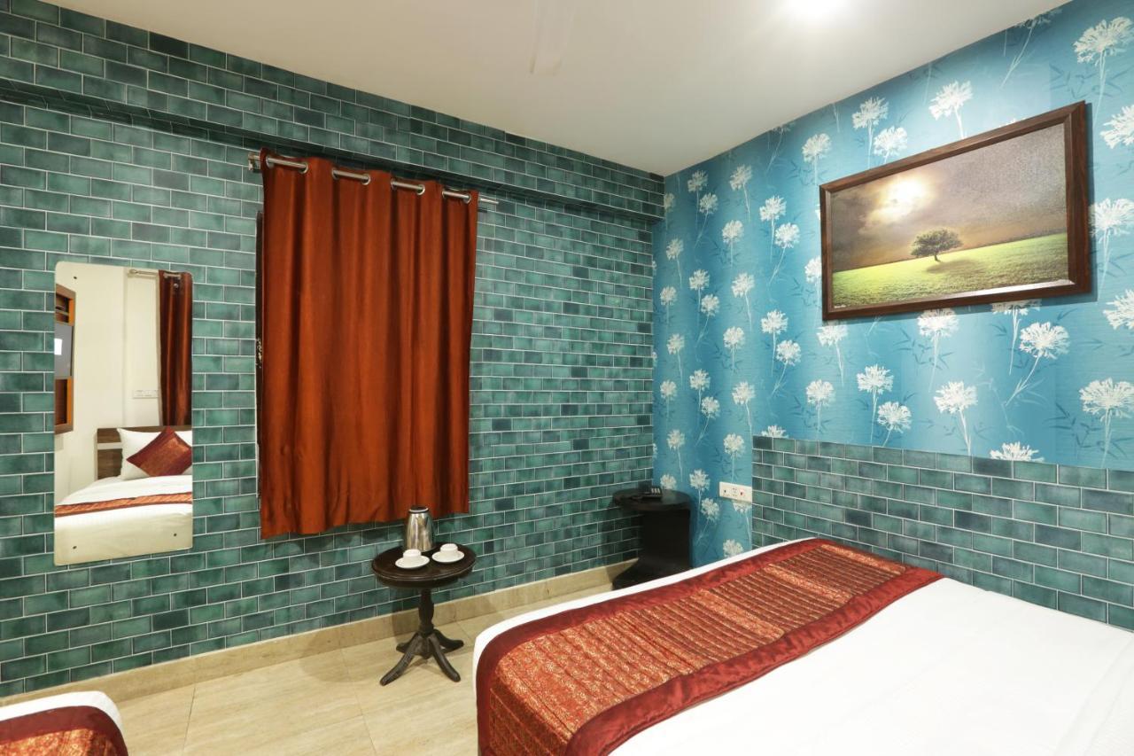 Hotel Airport Star Ню Делхи Екстериор снимка