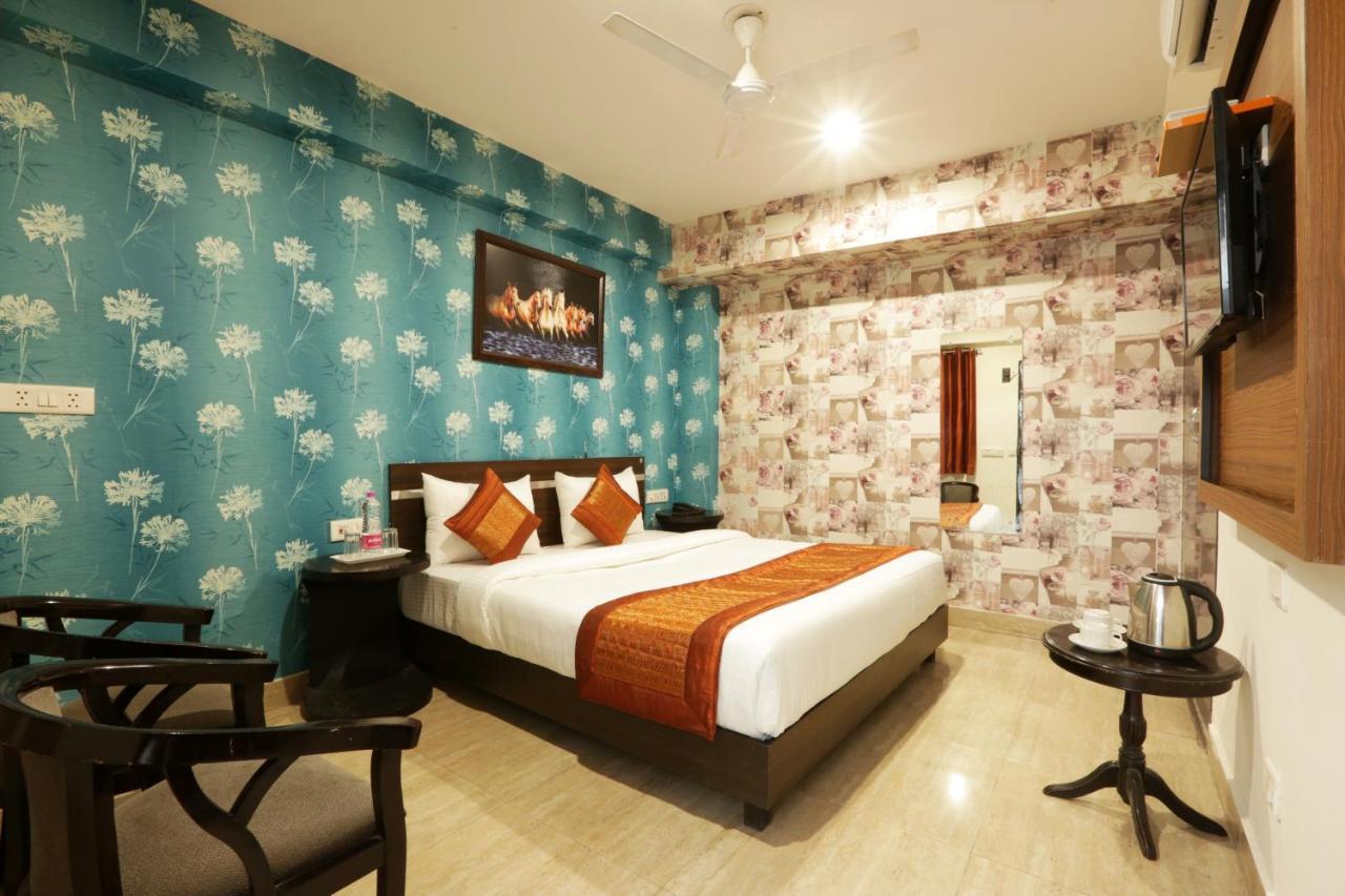 Hotel Airport Star Ню Делхи Екстериор снимка