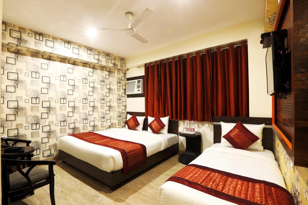 Hotel Airport Star Ню Делхи Екстериор снимка